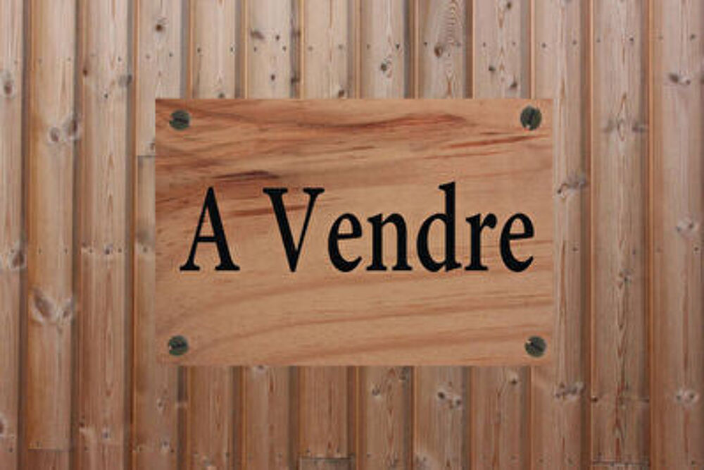 Vente Immeuble Centre commercial de 1500 m² avec 11 locaux à terminer et parking à IZON Izon