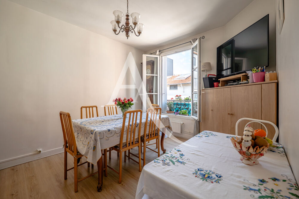 Vente Appartement Appartement Clichy 5 pièce(s) Clichy