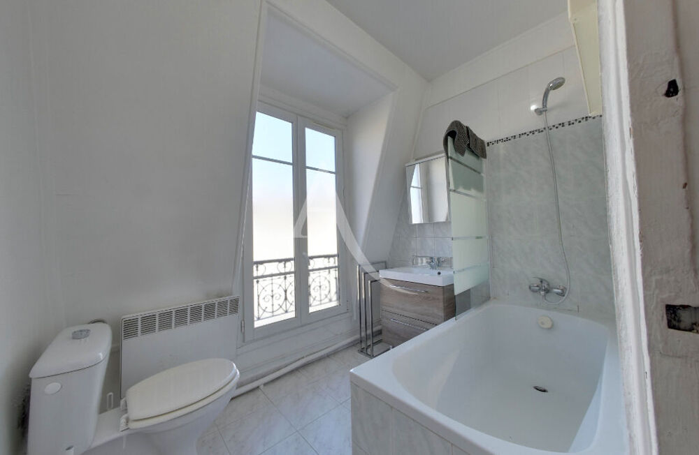 Location Appartement Appartement MEUBLE Paris 2 pièces 33 m2 Paris 12