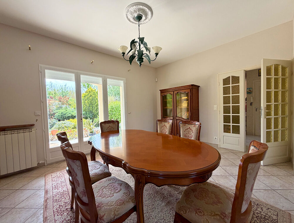 Vente Maison Maion 4 pièces 109m2 sur terrain 702m2. Garage 60m2. Grabels