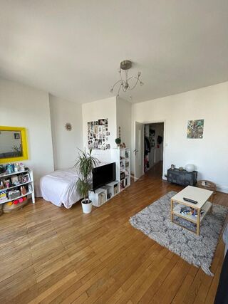  Appartement à louer 1 pièce 29 m²