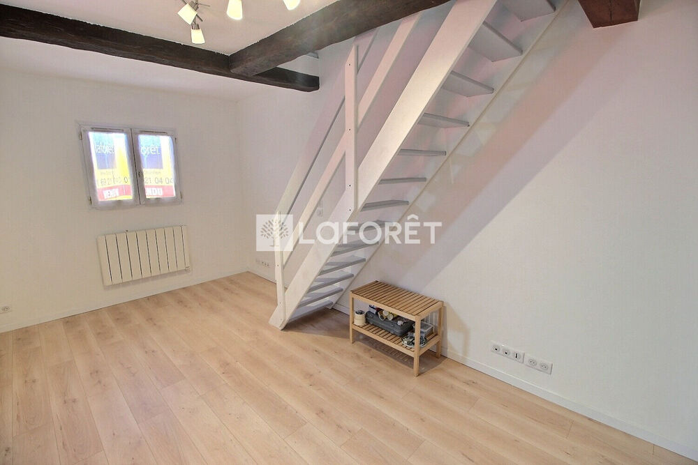 Appartement meublé de 2 pièces à Viry Chatillon, proche des commerces et transports