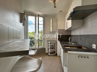  Appartement à louer 2 pièces 33 m²