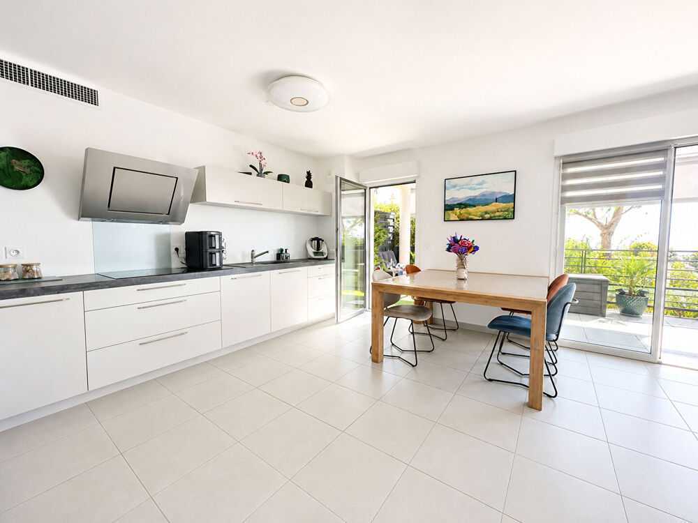 Vente Appartement A vendre bel appartement à Saint Raphaël 4 pièces 86 m2 Saint raphaël
