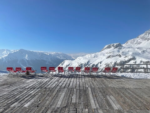   a vendre brasserie restaurant lic IV front de neige 