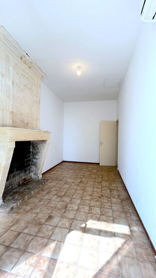 Maison à louer 3 pièces 84 m²
