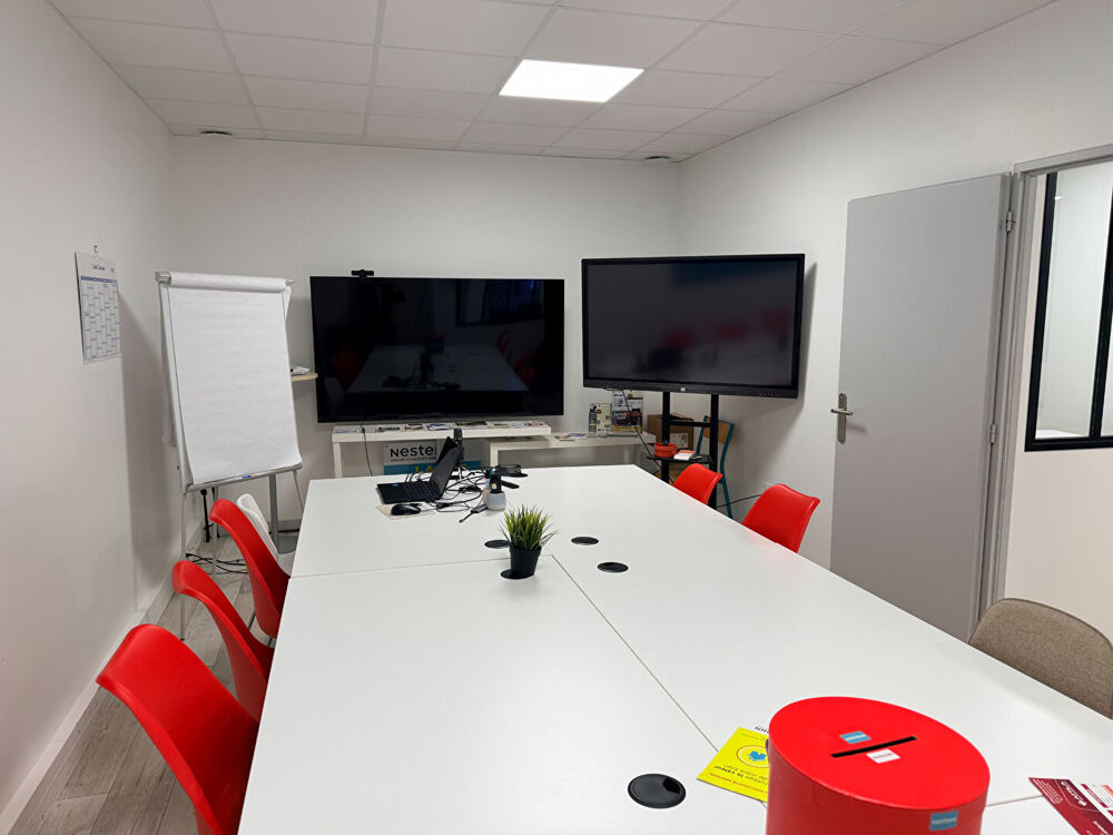   Bureaux à louer de 7,50 m² en centre-ville de Chalon-sur-Saône Chalon sur saone