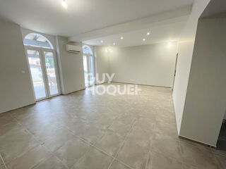  Maison à louer 6 pièces 148 m²