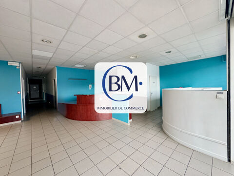 Location professionnelle ou commerciale - Secteur La Glaci&egrave;re - 290 m&sup2; 3060 31000 Toulouse