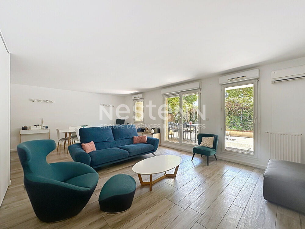 Appartement rez de jardin 4 pièces 3 chambres avec 2 terrasses et une cave - 69008 LYON