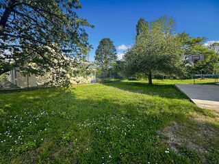  Terrain à vendre 685 m²