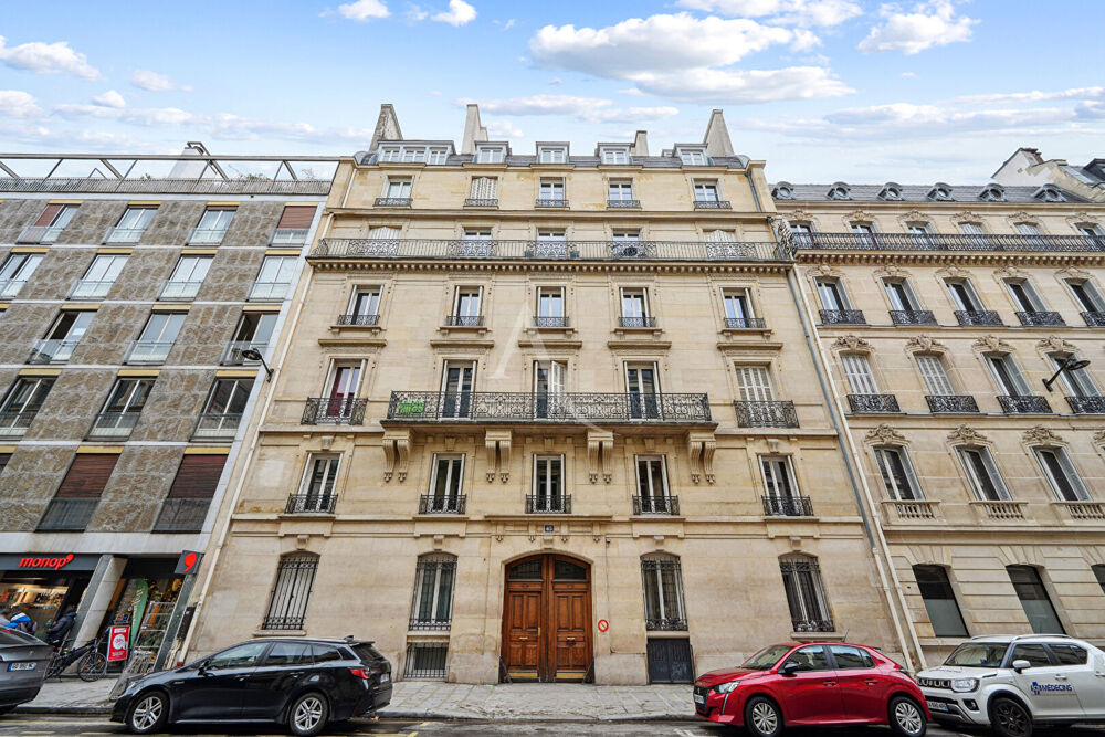 Appartement 3 pièces 107 m² · à Paris 8 · 107 m² · 1 635 570 €