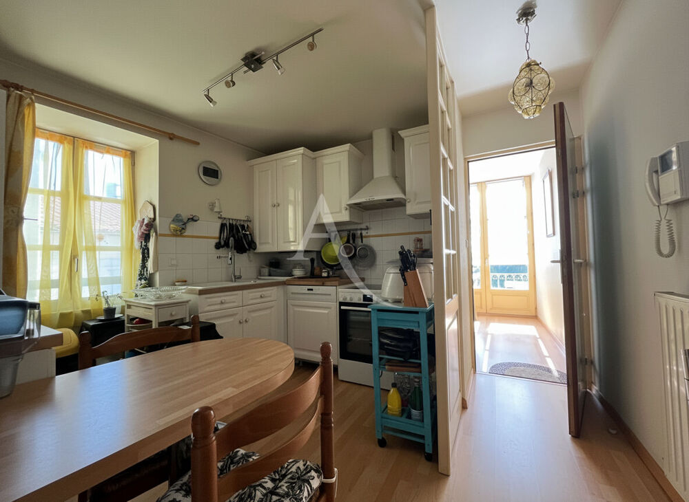 Appartement 3 pièces 71 m² · à Fontenay le Comte · 71 m² · 114 300 €