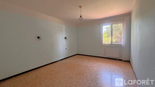  Appartement � louer 3 pi�ces 77 m�
