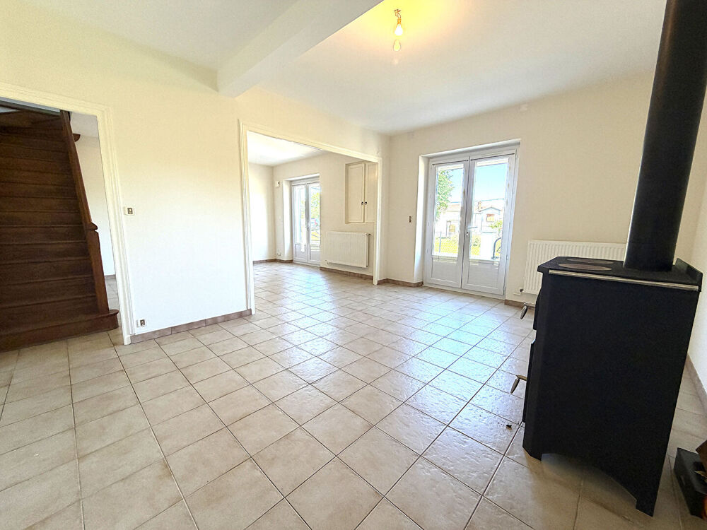 Maison de 4 chambres avec 1600m² de terrain