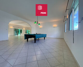  Maison � vendre 9 pi�ces 300 m�