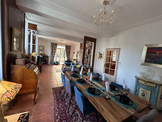  Maison � vendre 9 pi�ces 252 m�