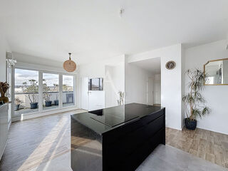  Appartement � vendre 4 pi�ces 77 m�