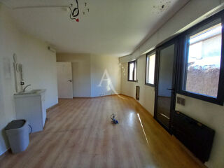  Maison � vendre 15 + pi�ces 221 m�