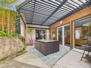  Maison à vendre 12 pièces 342 m²