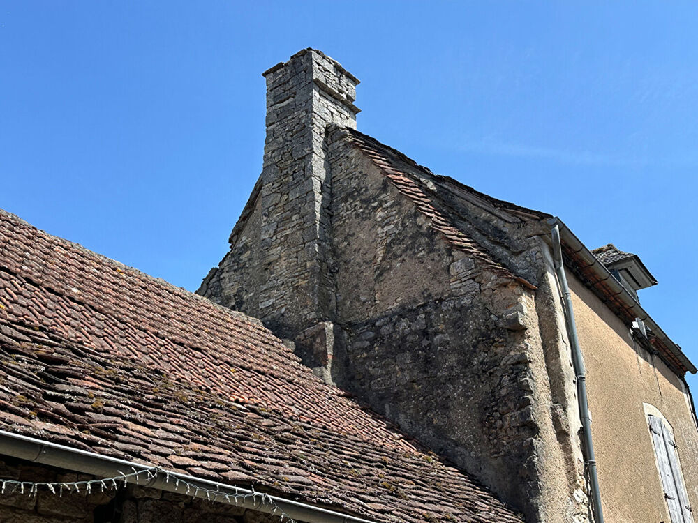 Vente Maison Maison à rénover coeur de village Sarrazac