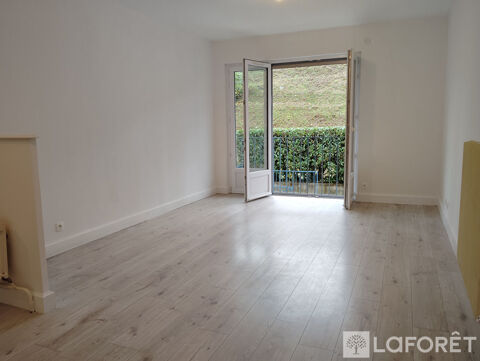  Appartement � louer 3 pi�ces 65 m�