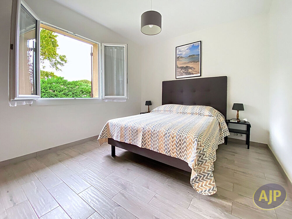 à vendre  Maison Lège-Cap-Ferret (33950)