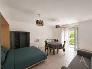  Appartement à louer 1 pièce 37 m²