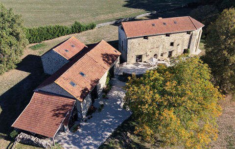   HAUTE-VIENNE  - Superbe chapelle du XIIe siècle entièrement rénovée et aménagée Villa - 6 pièce(s) - 268 m²