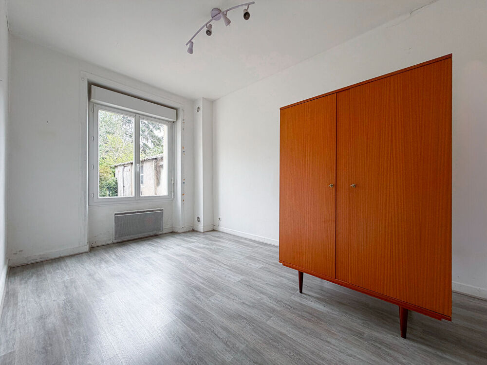Vente Appartement A VENDRE - Appartement 4 pièces de 69 m² avec jardin - Angers - Quartier Pont Noir / Gare - Division possible Angers
