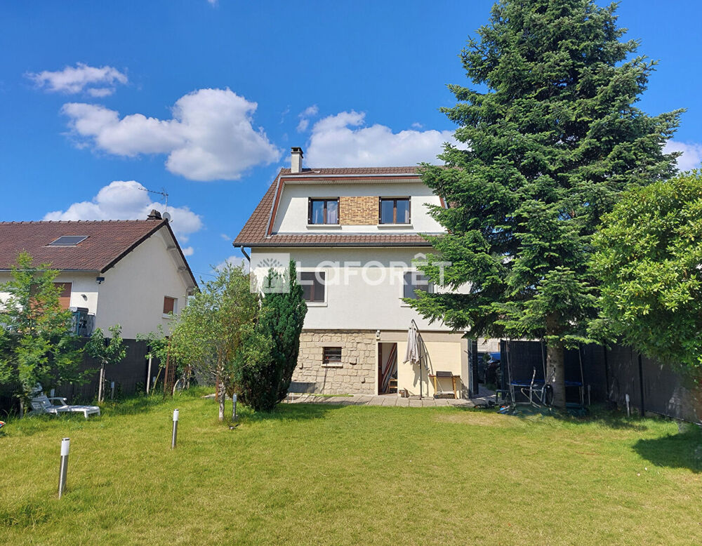 Maison 9 pièces 193 m² · à Villemomble · 193 m² · 589 000 €