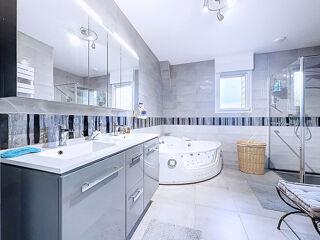  Maison � vendre 7 pi�ces 201 m�