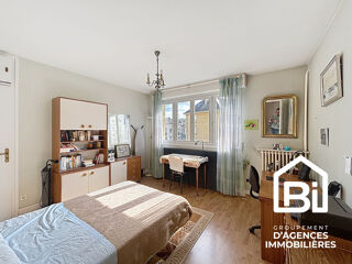  Appartement � vendre 4 pi�ces 98 m�