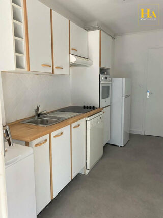  Appartement à louer 2 pièces 44 m²