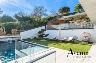  Maison � vendre 7 pi�ces 215 m�