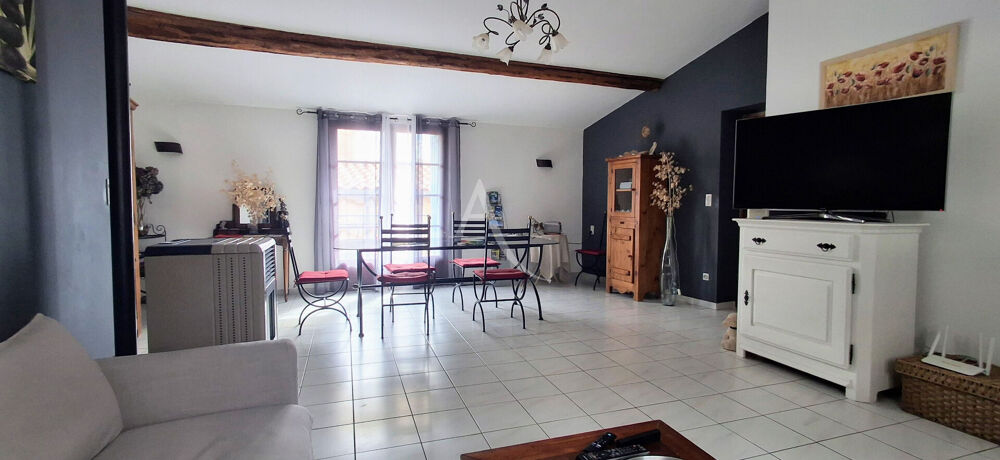 Maison de caractère avec garage, cour et terrasse FAUGERES 179 m2
