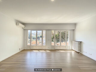 Vente Maison Villa  à côté de Monaco avec magnifique éxterieur,  double garage  et places de parkings Roquebrune-cap-martin