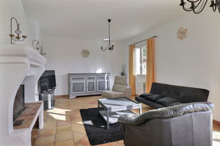  Maison  louer 7 pices 180 m