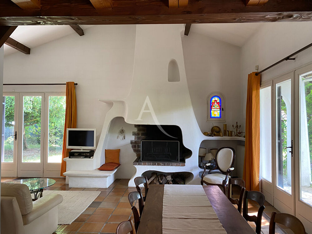 Maison Saint Medard En Jalles 6 pièce(s) 168 m2