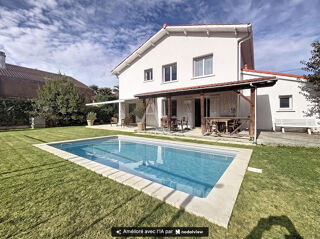  Maison à vendre 7 pièces 192 m²