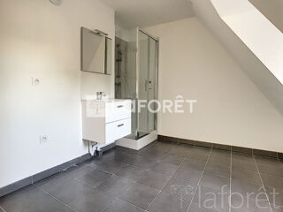  Appartement à louer 2 pièces 43 m²