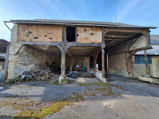  Remise / Grange � vendre 2 pi�ces 345 m� Ste genevieve
