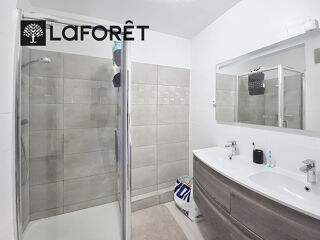  Appartement à louer 3 pièces 63 m²