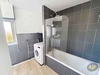  Appartement à louer 3 pièces 54 m²