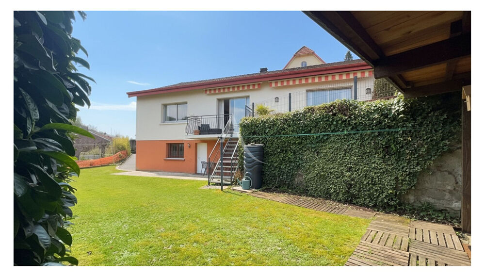 QUARTIER RECHERCHE, MAISON AVEC VUE SUR LA VILLE, TERRASSE ET JARDIN