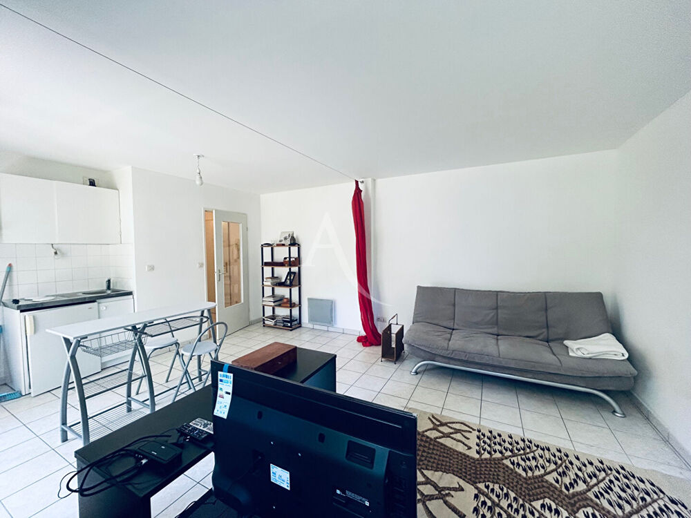 Appartement Orvault 1 pièce 31m² avec terrasse et stationnement PETIT-CHANTILLY
