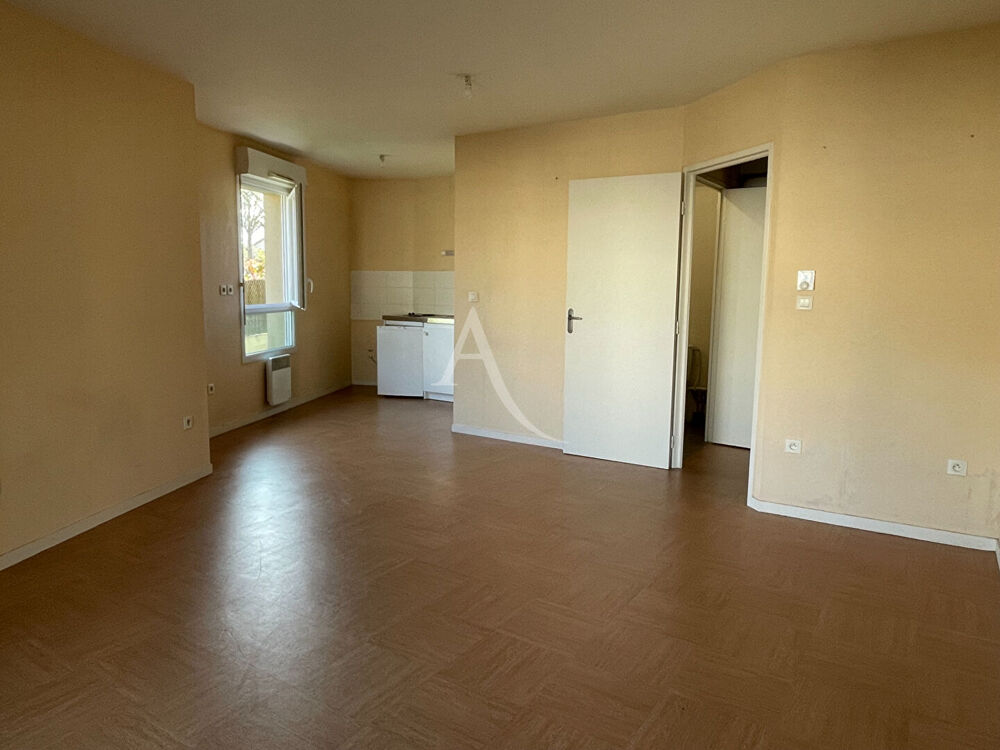 Location Appartement STUDIO NON MEUBLE - RUE DES BANCHAIS - Angers