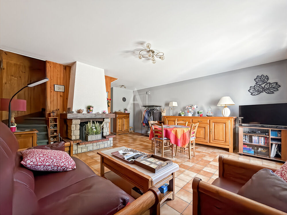 Vente Maison Maison Jouy Le Moutier 4 chambres secteur recherché Jouy le moutier