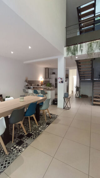  Maison à vendre 6 pièces 265 m²