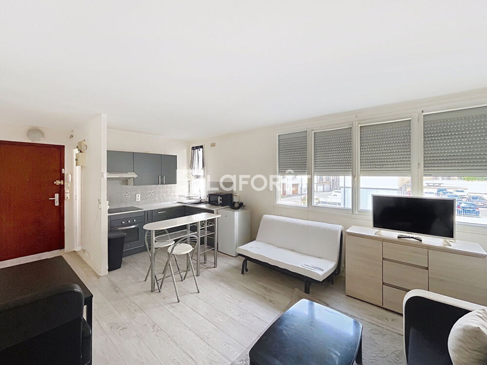 Grand studio 27.2 m² Quartier Madeleine à Orléans